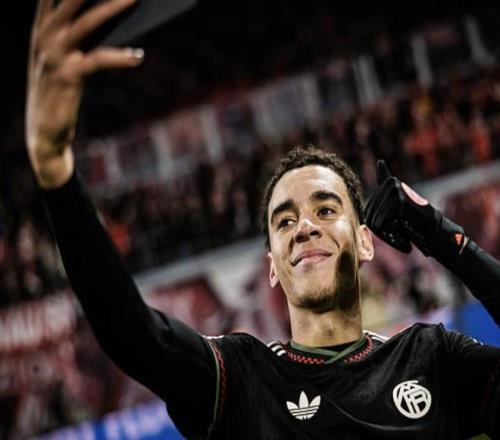 腕表品牌角,赛车领域,时间争夺战,星力捕鱼平台,星力十代捕鱼游戏,正版星力捕鱼,星力捕鱼app